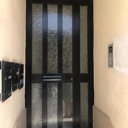 Flat 3 شقة *