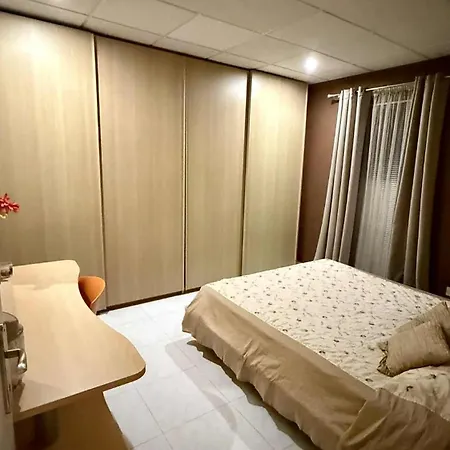 Διαμέρισμα Flat 3 *