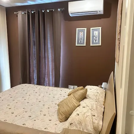 דירה Flat 3 *